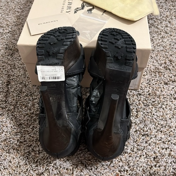 Burberry Aviator Platform Sandal Heels - Picture 2 of 6